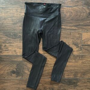 Spanx Faux Leather Leggings XS (E11)